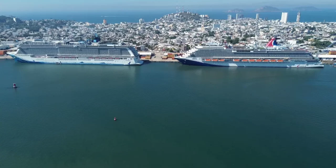 VISITAN MAZATLÁN OTROS DOS CRUCEROS TURÍSTICOS CON 8,601 PASAJEROS