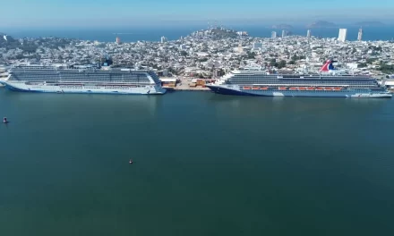 VISITAN MAZATLÁN OTROS DOS CRUCEROS TURÍSTICOS CON 8,601 PASAJEROS