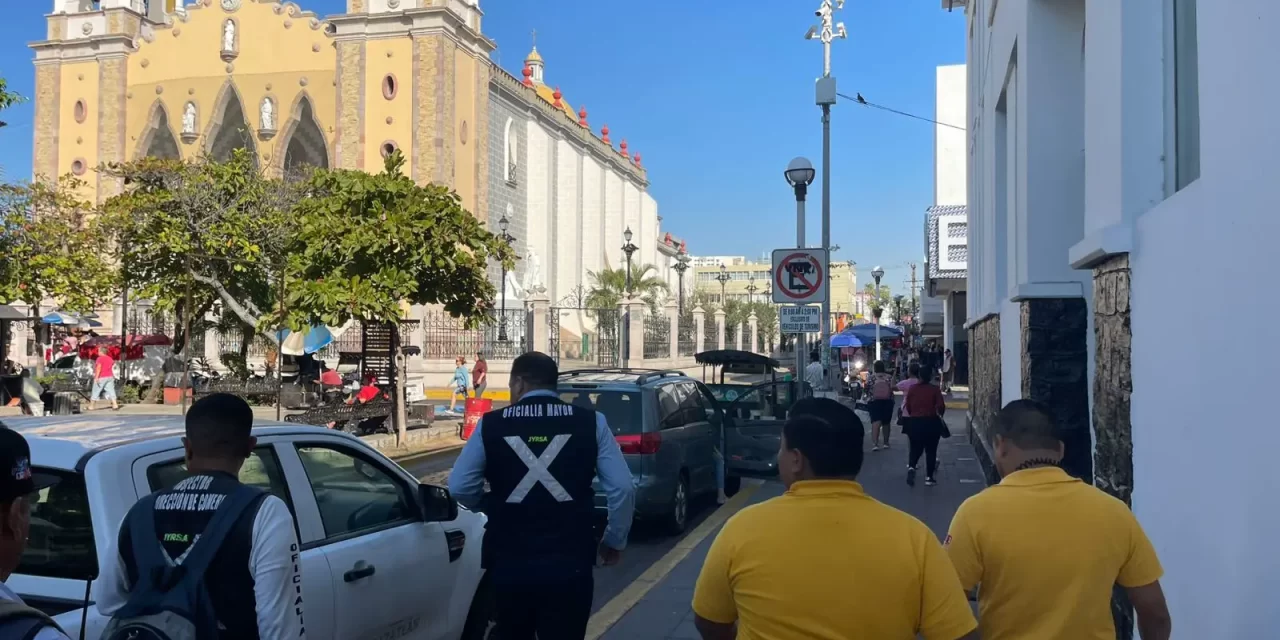 ACTIVIDAD SOCIAL Y COMERCIAL SIN INCIDENCIAS EN ESTA TEMPORADA NAVIDEÑA, ASEGURA OFICIAL MAYOR DEL GOBIERNO DE MAZATLÁN