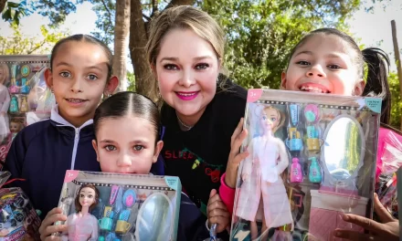 DIF SINALOA CUMPLE: LA CARAVANA NAVIDEÑA LLEGA A TODOS LOS MUNICIPIOS Y CONTINÚA SU RECORRIDO