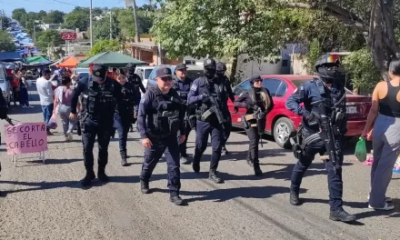 EN VÍSPERAS DE NAVIDAD POLICÍAS DE LA SSPYTM, POLICÍA ESTATAL Y PC MUNICIPAL ASEGURAN Y RETIRAN 80 KILOS DE PIROTECNIA