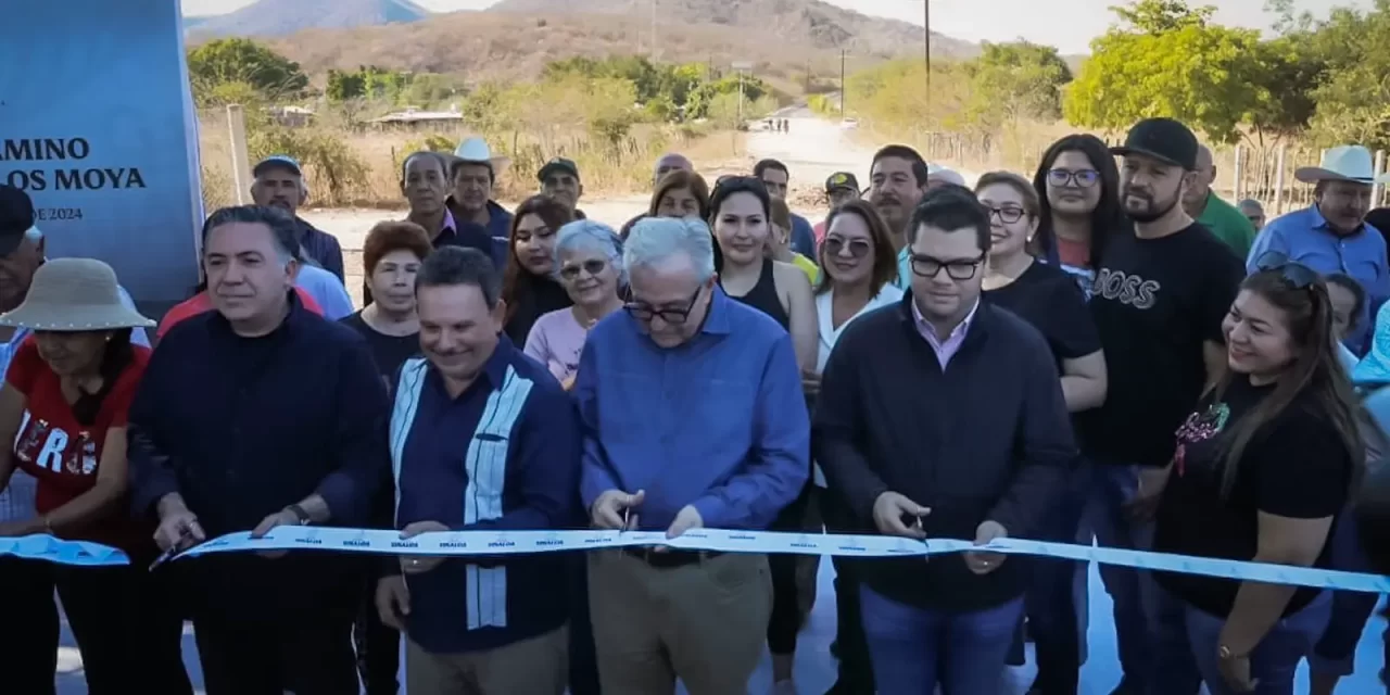 INAUGURA ROCHA CARRETERA DE EL LIMÓN A EL ZAPOTE DE LOS MOYA, EN MOCORITO