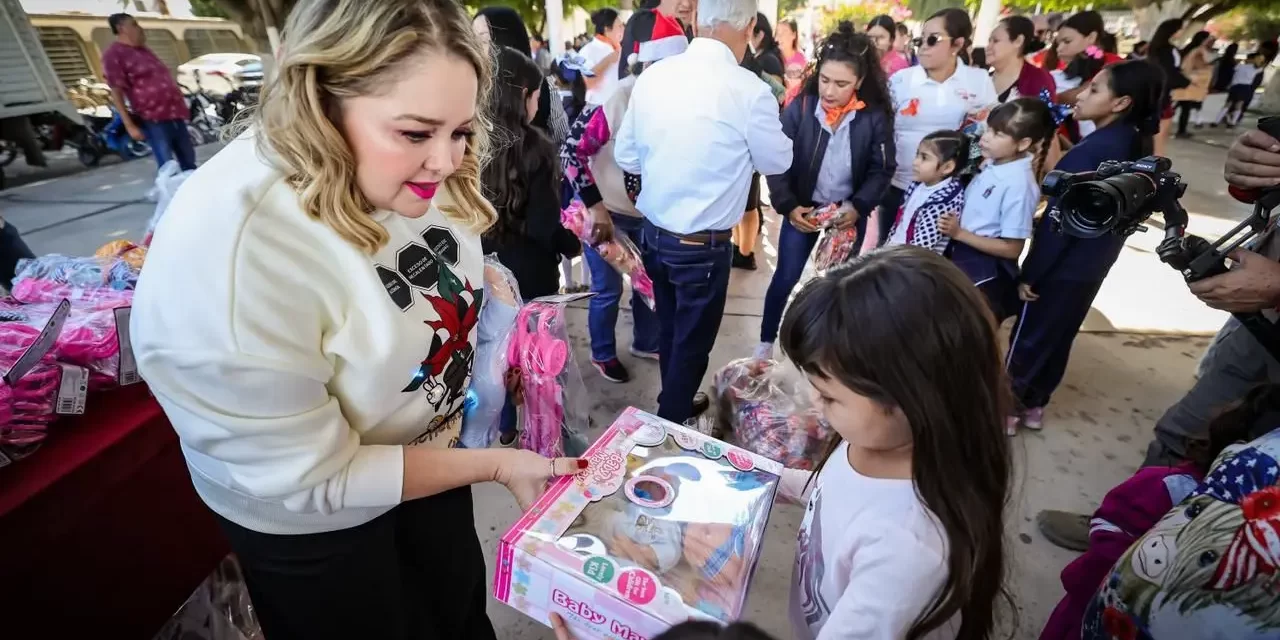 LA CARAVANA NAVIDEÑA DE DIF SINALOA LLEGÓ A NAVOLATO, ELOTA Y ELDORADO