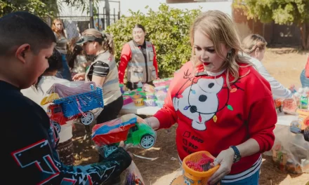 LA MAGIA DE LA CARAVANA NAVIDEÑA DE DIF SINALOA LLEGÓ A NIÑAS Y NIÑOS DE EL BASURÓN Y AGUARUTO EN CULIACÁN