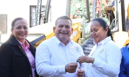 EL DR. JORGE BOJÓRQUEZ FORTALECE LOS SERVICIOS PÚBLICOS DE NAVOLATO CON NUEVA MAQUINARIA