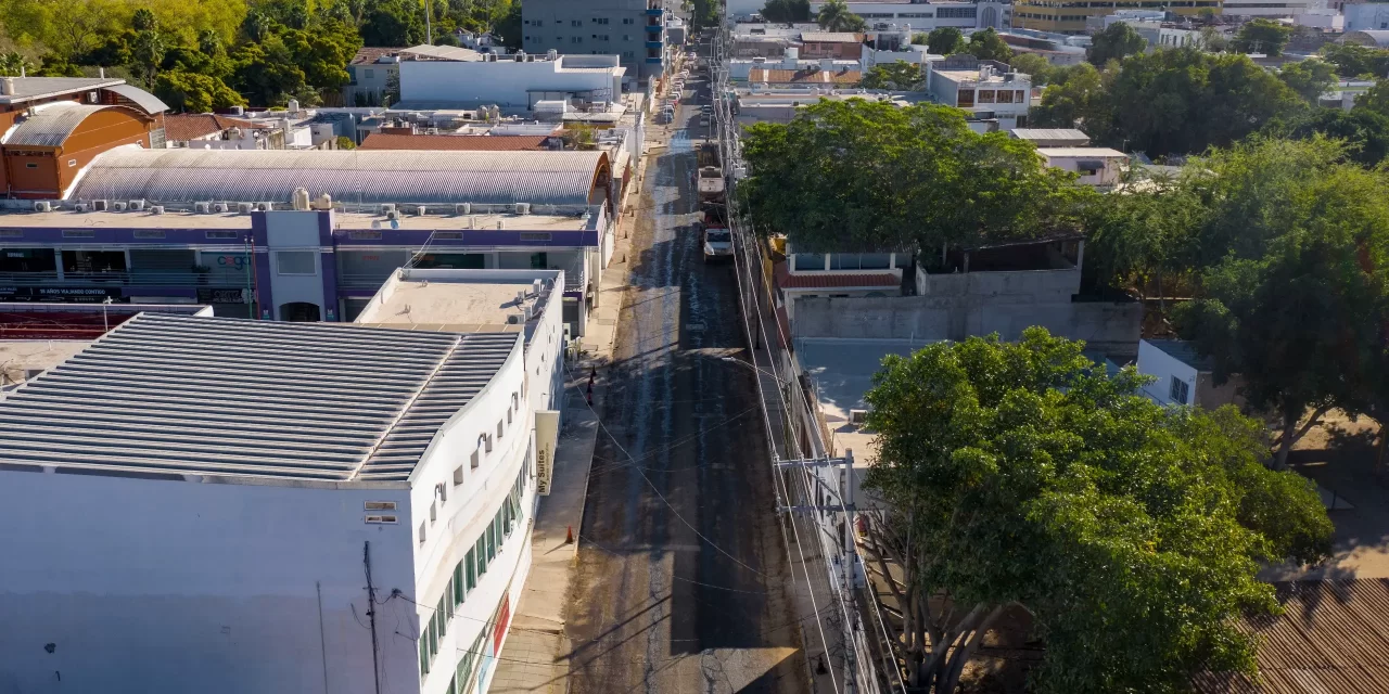 AVANZAN OBRAS DE REENCARPETADO EN LA CIUDAD