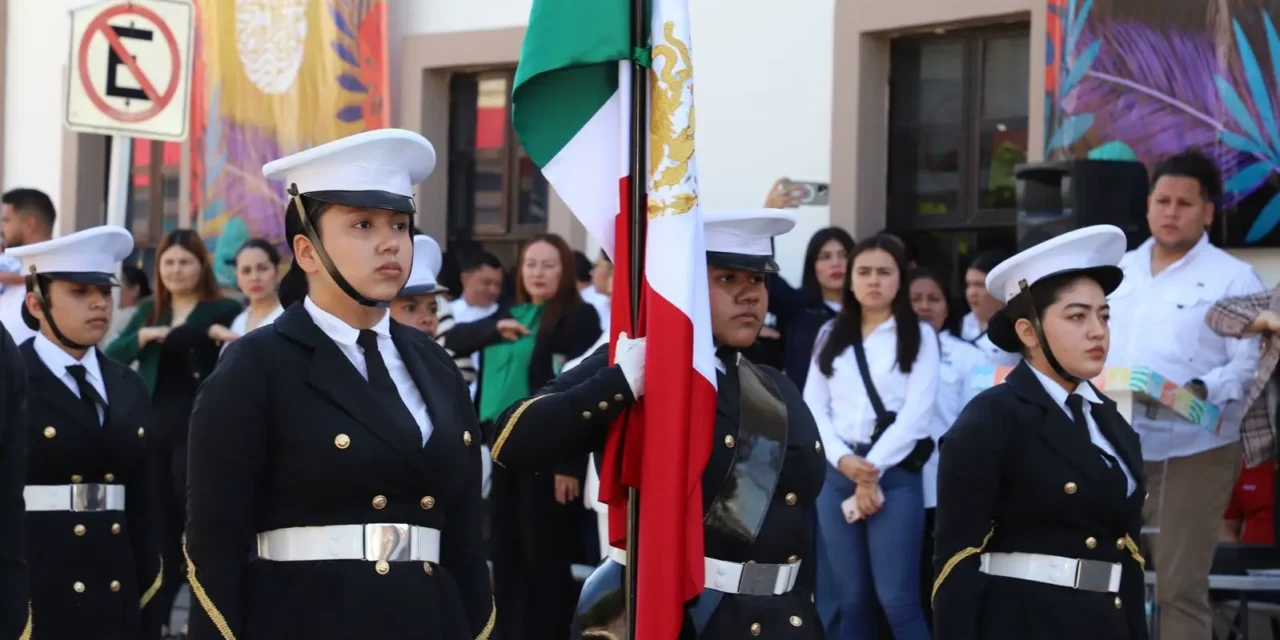 CON IZAMIENTO Y DESFILE CONMEMORAN EL DÍA DE LA BANDERA EN ELOTA