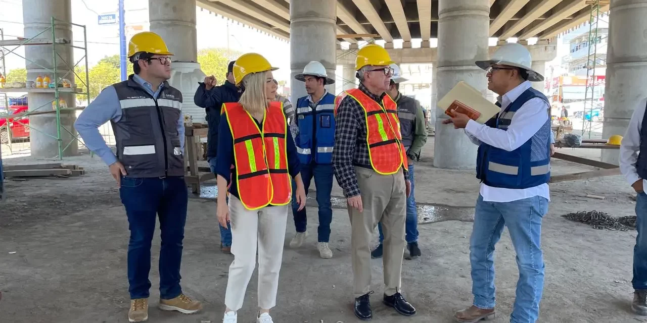 ROCHA SUPERVISA LA CONSTRUCCIÓN DEL PUENTE SOBRE LA AV. COLOSIO EN MAZATLÁN