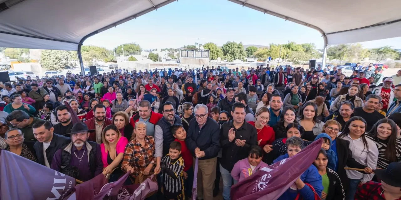RUBÉN ROCHA Y JUAN DE DIOS GÁMEZ LLEVAN JUSTICIA SOCIAL A LAS ALAMEDAS CON PROYECTOS DE VIVIENDA «BIENESTAR NORTE»