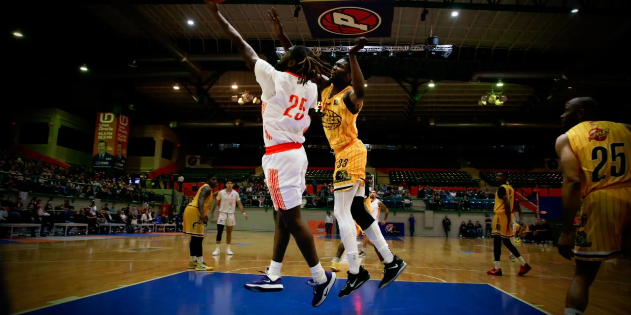 CIENTOS DE FAMILIAS DISFRUTAN DE LA SEGUNDA JORNADA DE LA COPA DE BÁSQUETBOL DE DIF SINALOA