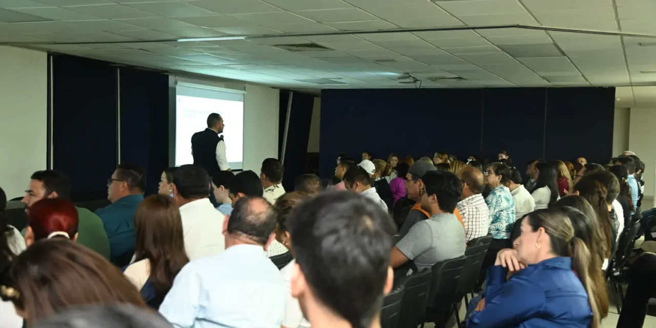 CAPACITAN CON ÉXITO A DELEGADAS Y DELEGADOS