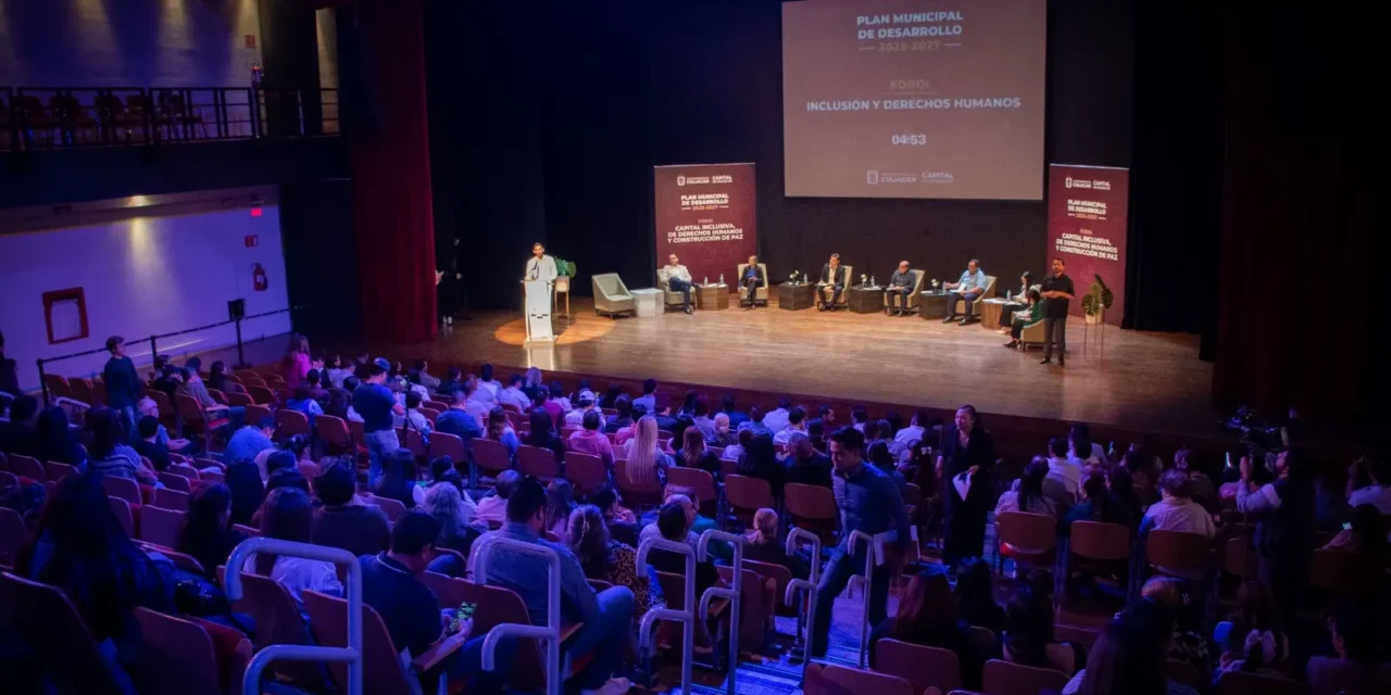 FORO «CAPITAL INCLUSIVA, DERECHOS HUMANOS Y CONSTRUCCIÓN DE PAZ» SE REALIZA CON ÉXITO