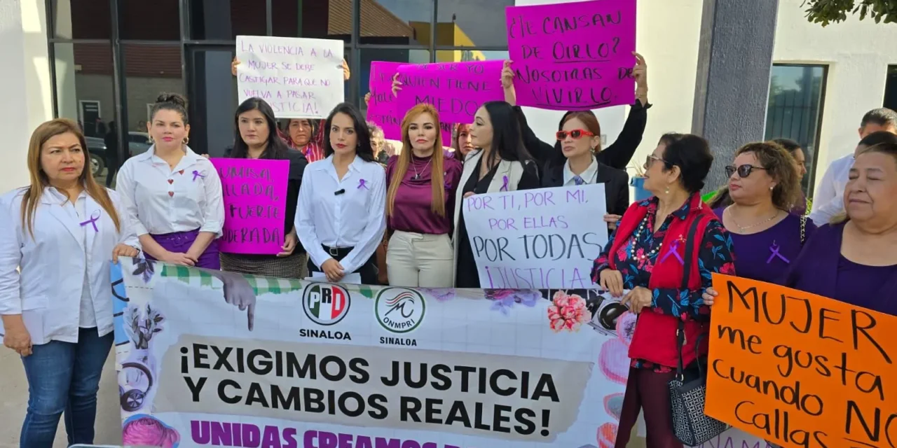 MUJERES PRIISTAS SE MANFIESTAN EN FISCALÍA Y EXIGEN ATENCIÓN Y UN ALTO A LA VIOLENCIA CONTRA LAS MUJERES EN SINALOA