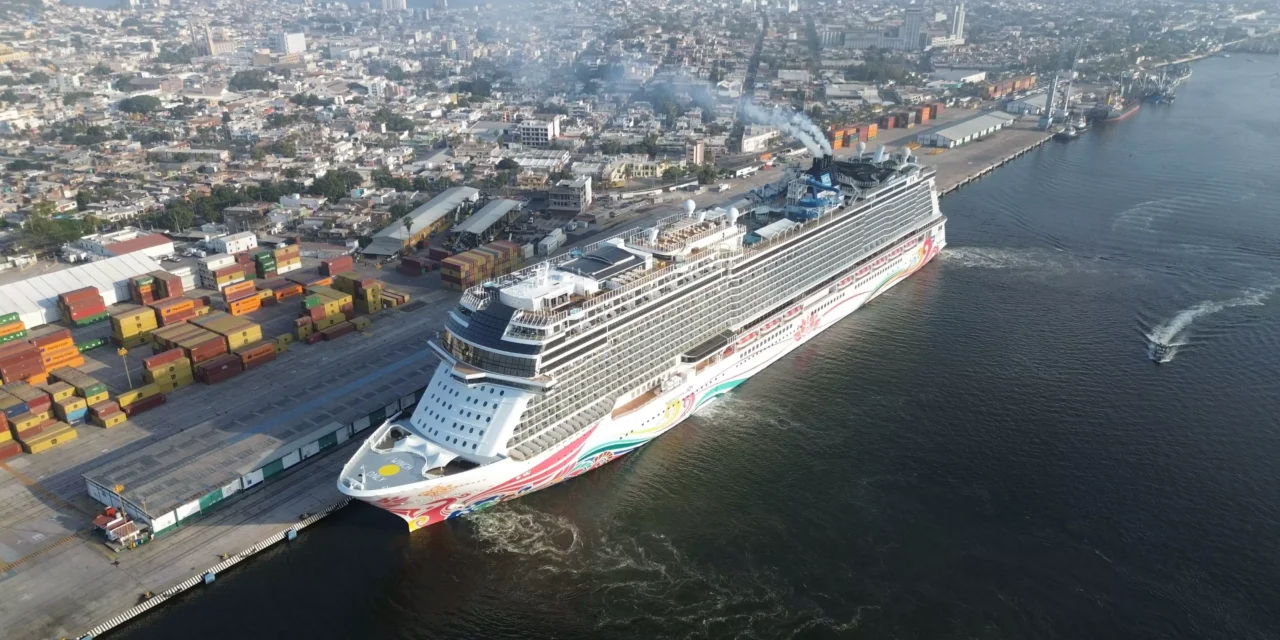 ARRIBA A MAZATLÁN EL CRUCERO NORWEGIAN JOY, CON MÁS DE 5 MIL 900 CRUCERISTAS