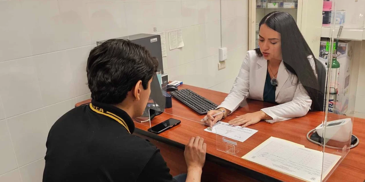 BRINDA LA FACULTAD DE CONTADURÍA Y ADMINISTRACIÓN DE LA UAS EL SERVICIO DE CONSULTORIO MÉDICO GRATUITO A SUS ESTUDIANTES, DOCENTES Y ADMINISTRATIVOS