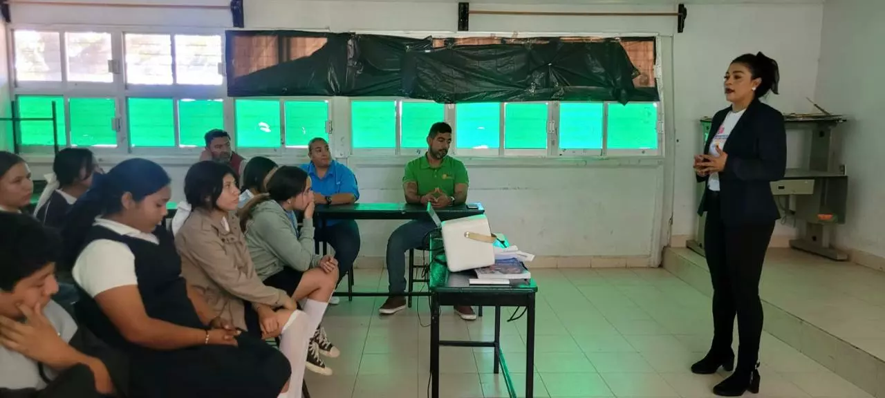 DECIDE EN TEACAPÁN: LLEVANDO PREVENCIÓN DONDE MÁS SE NECESITA