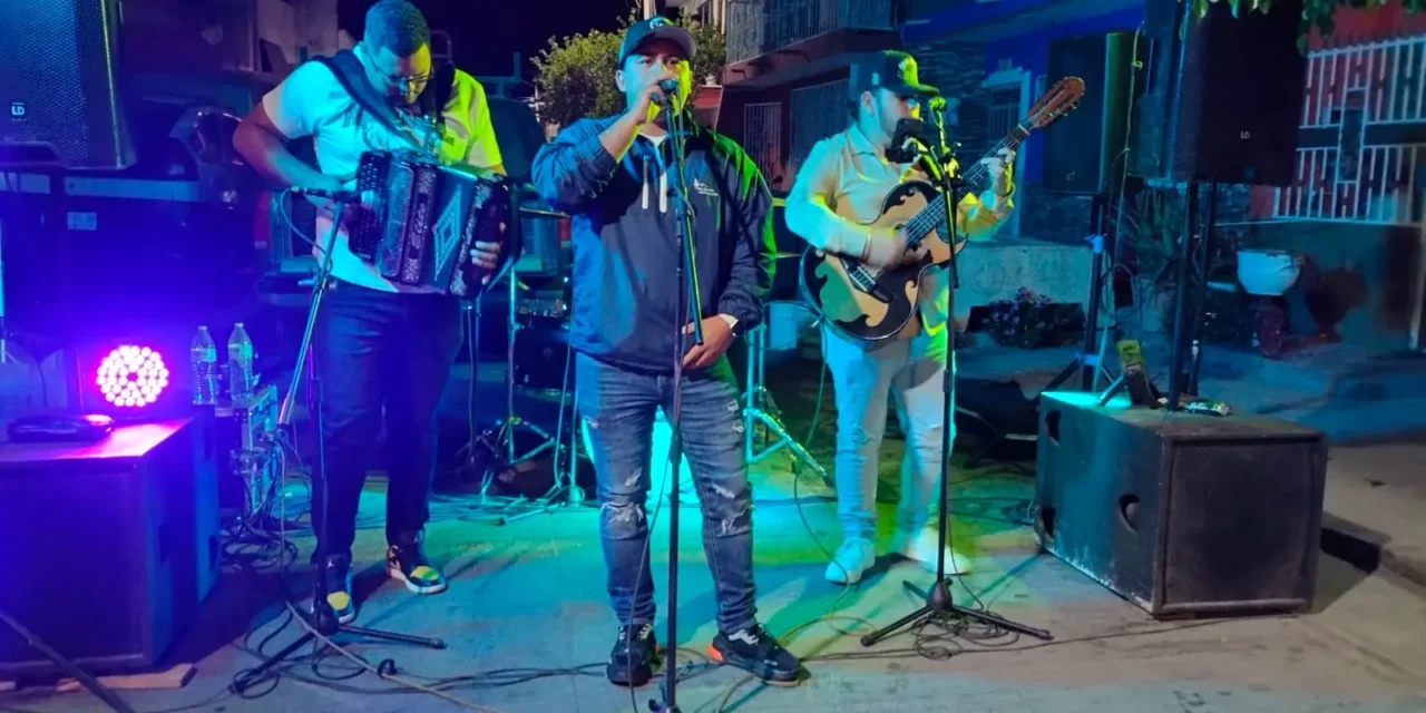 DOBLE GIRO ARMA BUEN BAILE NORTEÑO