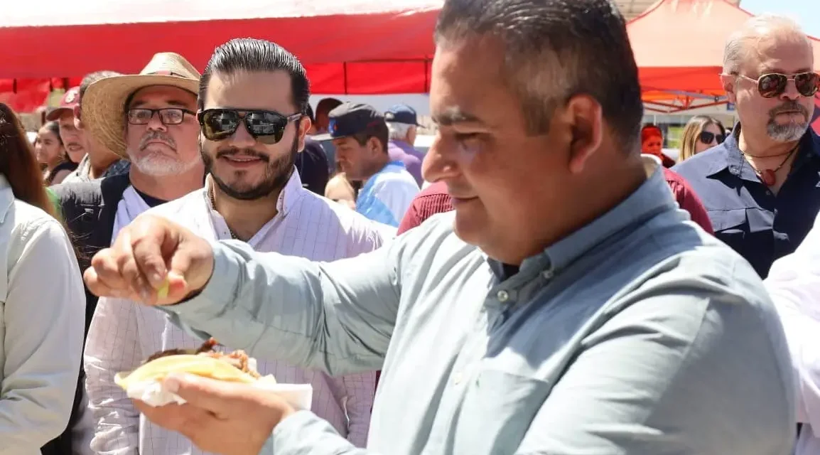 EN LA PALMA, LOS CHICHARRONES TRUENAN… INAUGURA EL ALCALDE DE NAVOLATO LA PRIMER FERIA DEL CHICHARRÓN