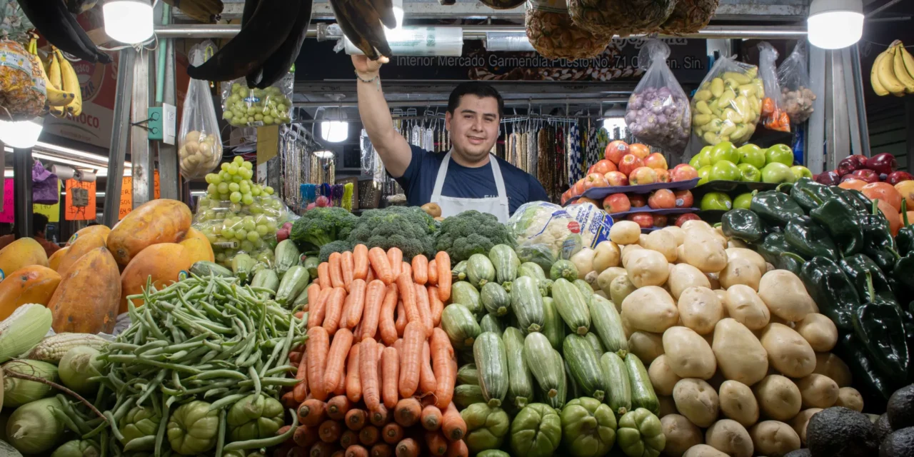LOCATARIOS DEL MERCADO GUSTAVO GARMENDIA INVITAN A CONSUMIR PRODUCTOS FRESCOS EN CUARESMA