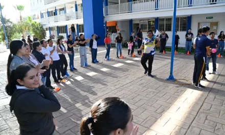 PARA INICIAR SU JORNADA CON ENERGÍA, LLEVA LA FEFYDE ACTIVACIÓN FÍSICA LÚDICA A LOS ESTUDIANTES DE LA FACULTAD DE TRABAJO SOCIAL CULIACÁN