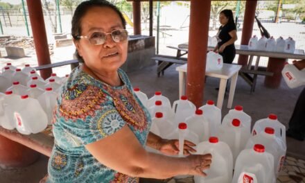 AQUATÓN HA ENTREGADO 716 MIL 440 LITROS DE AGUA A FAMILIAS EN SINALOA