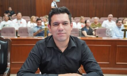 DIPUTADO MORENISTA PRESENTA INICIATIVAS PARA REGULAR EL USO DE MOTOCICLETAS Y PROMOVER ENERGÍAS RENOVABLES EN SINALOA