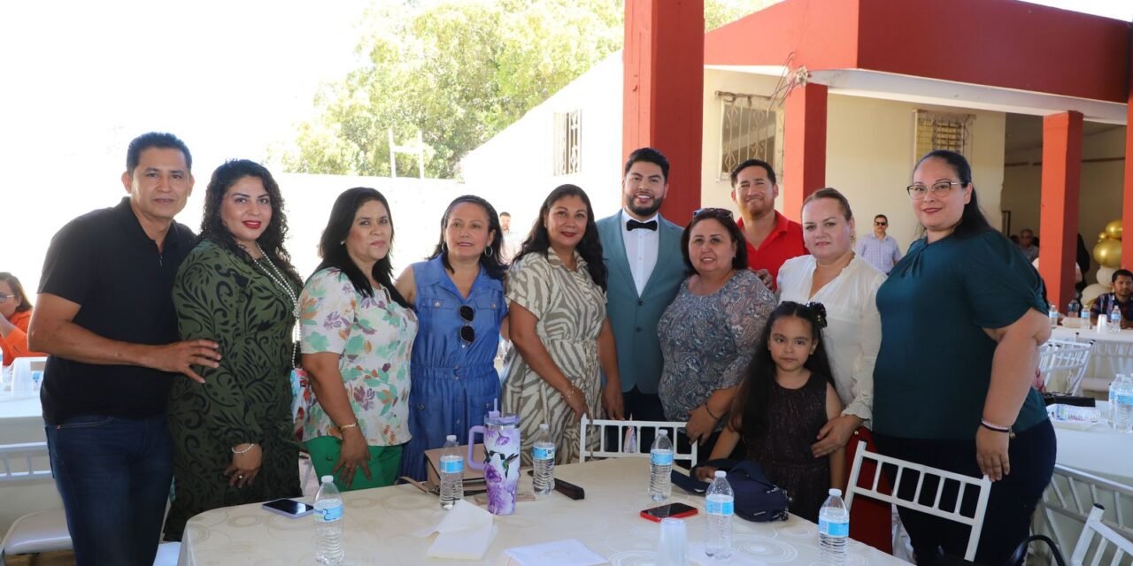 CON UNA GRAN FIESTA, CELEBRAN EL DÍA DEL MAESTRO EN EL MUNICIPIO DE ELOTA