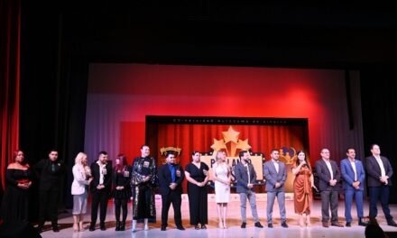 EL FOMENTO DEL ARTE Y LA CULTURA ENTRE LAS ACTIVIDADES SUSTANTIVAS DE LA UAS:  RECTOR MADUEÑA MOLINA EN LA GRAN FINAL DEL CONCURSO BRILLANDO POR LA UAS