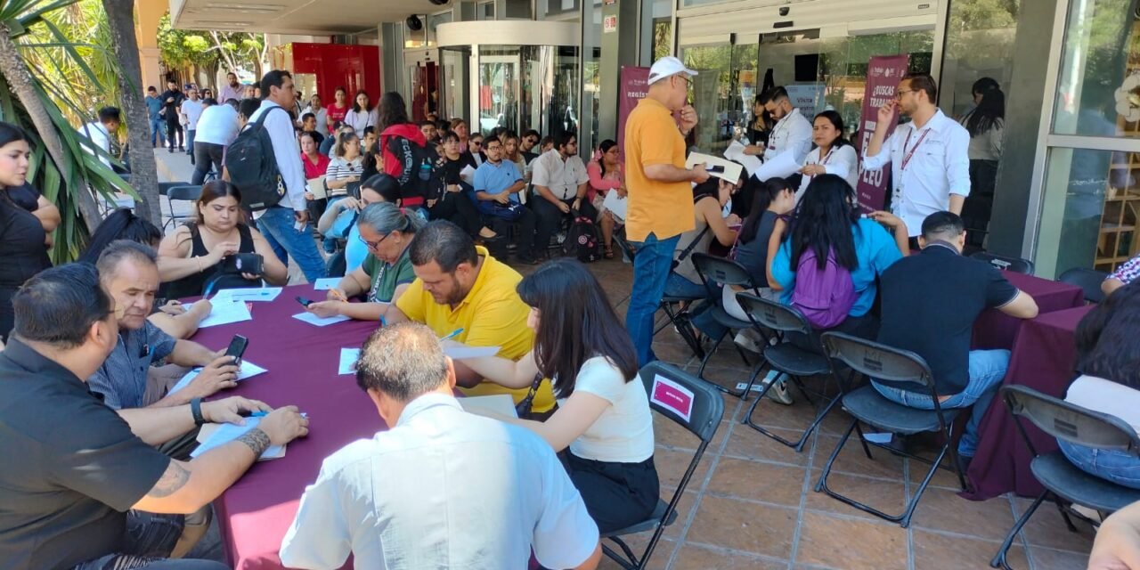 REALIZAN CON ÉXITO LA FERIA NACIONAL DEL EMPLEO EN CULIACÁN