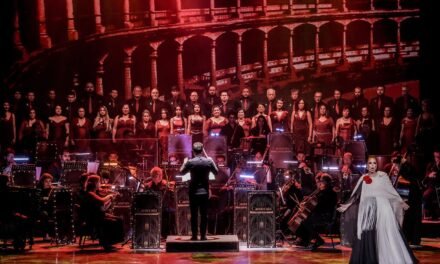 UNA VELADA DE ENCANTO, RITMO Y ELEGANCIA CON ON THE MOONLIGHT