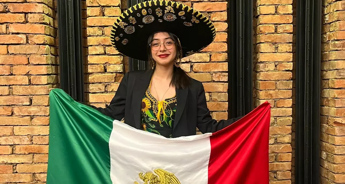 ÁNGELA MARÍA FLORES, GANA MENCIÓN HONORÍFICA EN LA OLIMPIADA EUROPEA FEMENIL DE MATEMÁTICAS 2025