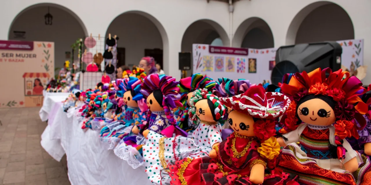 SE REALIZA NUEVA EDICIÓN DE LA EXPO/BAZAR «EL ARTE DE SER MUJER» EN EL PATIO DEL AYUNTAMIENTO DE CULIACÁN