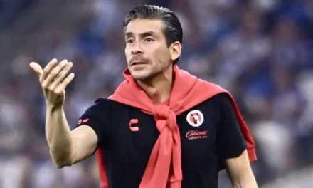 CIRILO SAUCEDO REGRESARÁ AL PEZ COMO DT