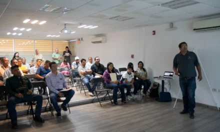 CONMEMORAN EN CULIACÁN EL DÍA MUNDIAL DE LAS ABEJAS CON CONFERENCIA SOBRE APICULTURA