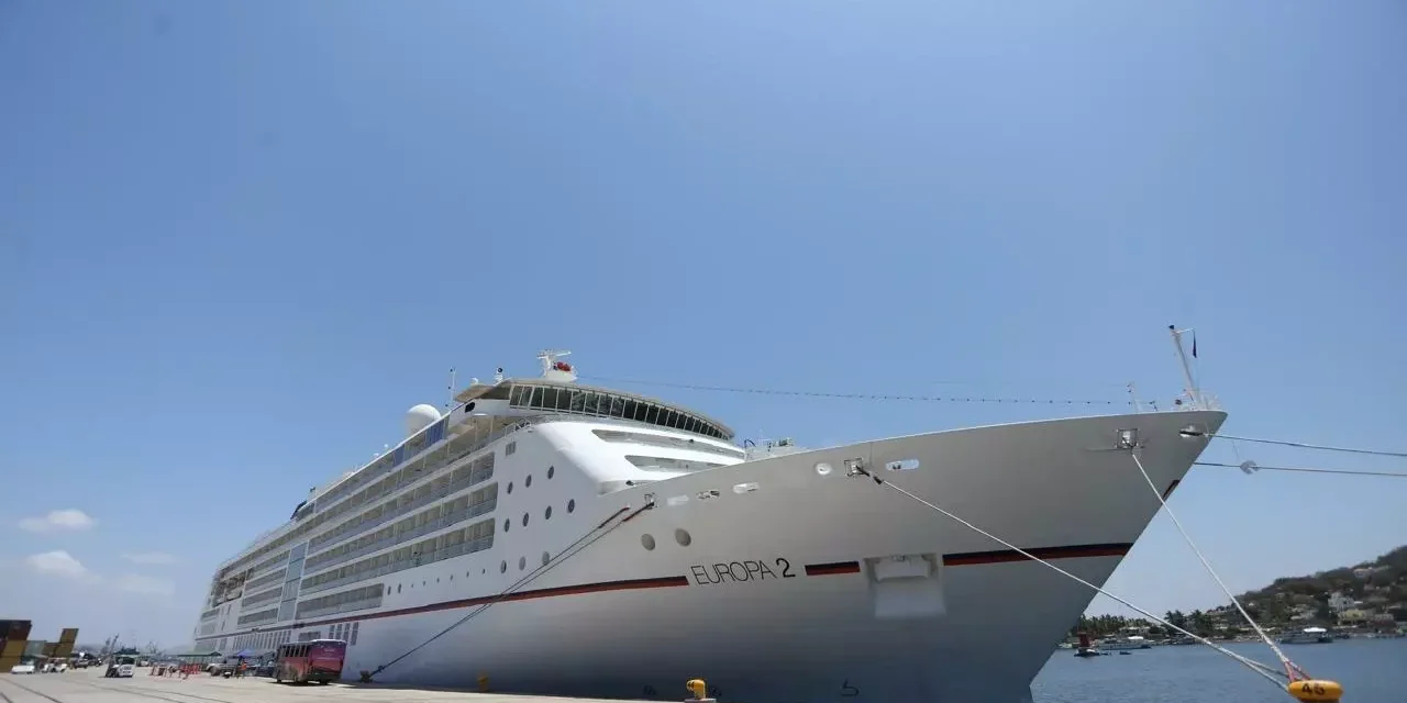 ESTRELLA PALACIOS DA LA BIENVENIDA AL EXCLUSIVO CRUCERO EUROPA 2