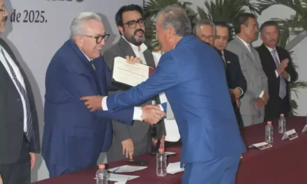 “ES Y SERÁ UN PRIVILEGIO SER SU MAESTRO”