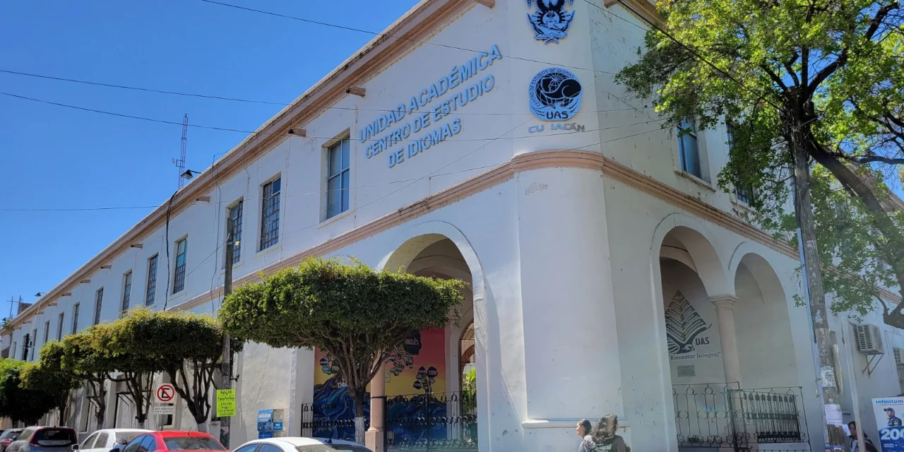 INVITA EL CENTRO DE ESTUDIO DE IDIOMAS DE LA UAS