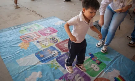 “JUGANDO POR EL BIENESTAR”