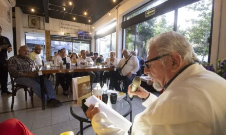 PRESENTAN EL LIBRO «LA FUERZA DEL AMOR» DEL PROF. GUILLERMO CASTRO UGALDE