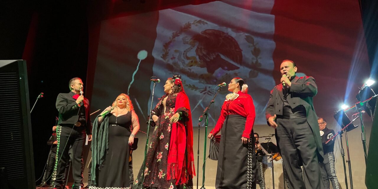 CON BROCHE DE ORO Y TEATRO LLENO, LA OSSLA CIERRA TEMPORADA CON “SU MAJESTAD EL MARIACHI”