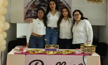 ALUMNOS DE LA LICENCIATURA EN CIENCIAS DE LA COMUNICACIÓN DE LA UAS, PRESENTARON SUS PROYECTOS FINALES EN LA 4TA EXPO MERKA 2025