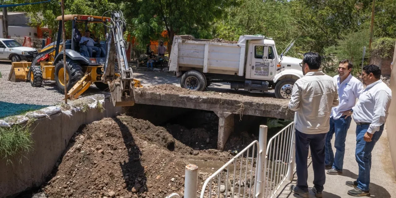 AVANZA LIMPIEZA EN EL ARROYO EL PIOJO PARA PREVENIR INUNDACIONES: JUAN DE DIOS GÁMEZ