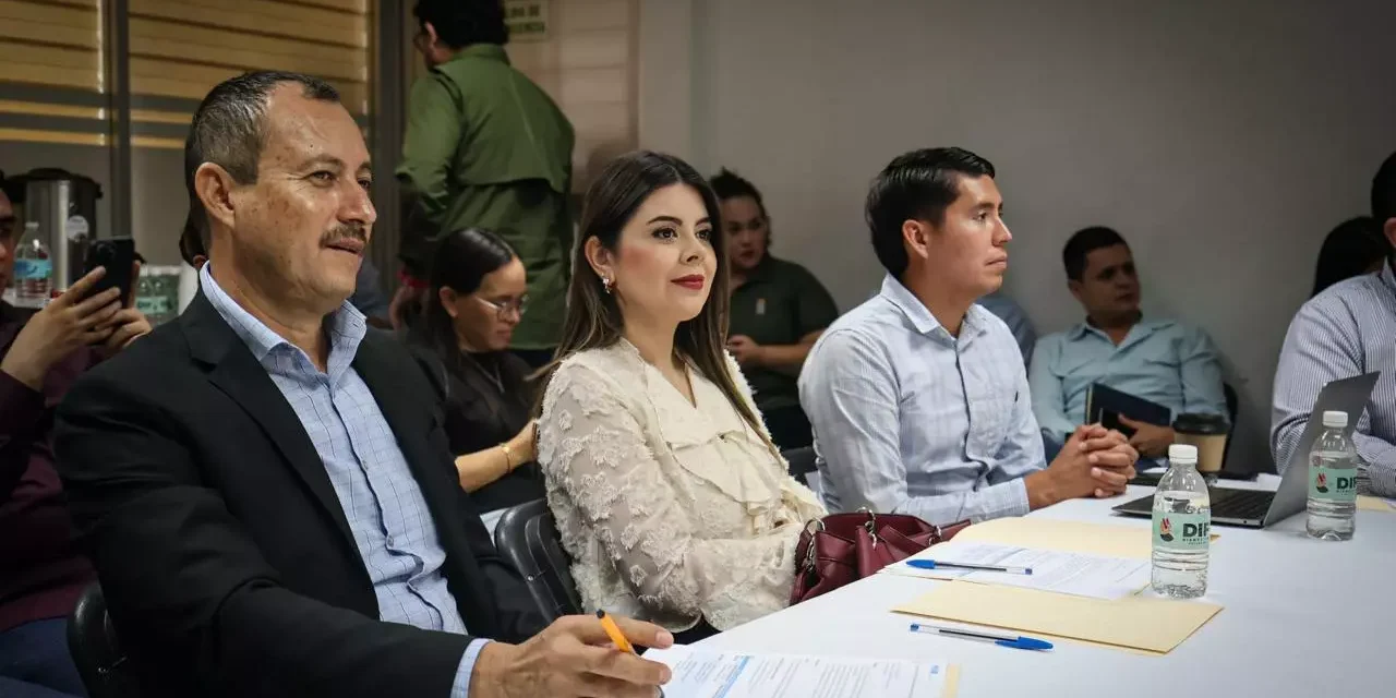 CAPACITAN A FUNCIONARIOS DEL AYUNTAMIENTO DE CULIACÁN SOBRE DESPLAZAMIENTO FORZADO INTERNO