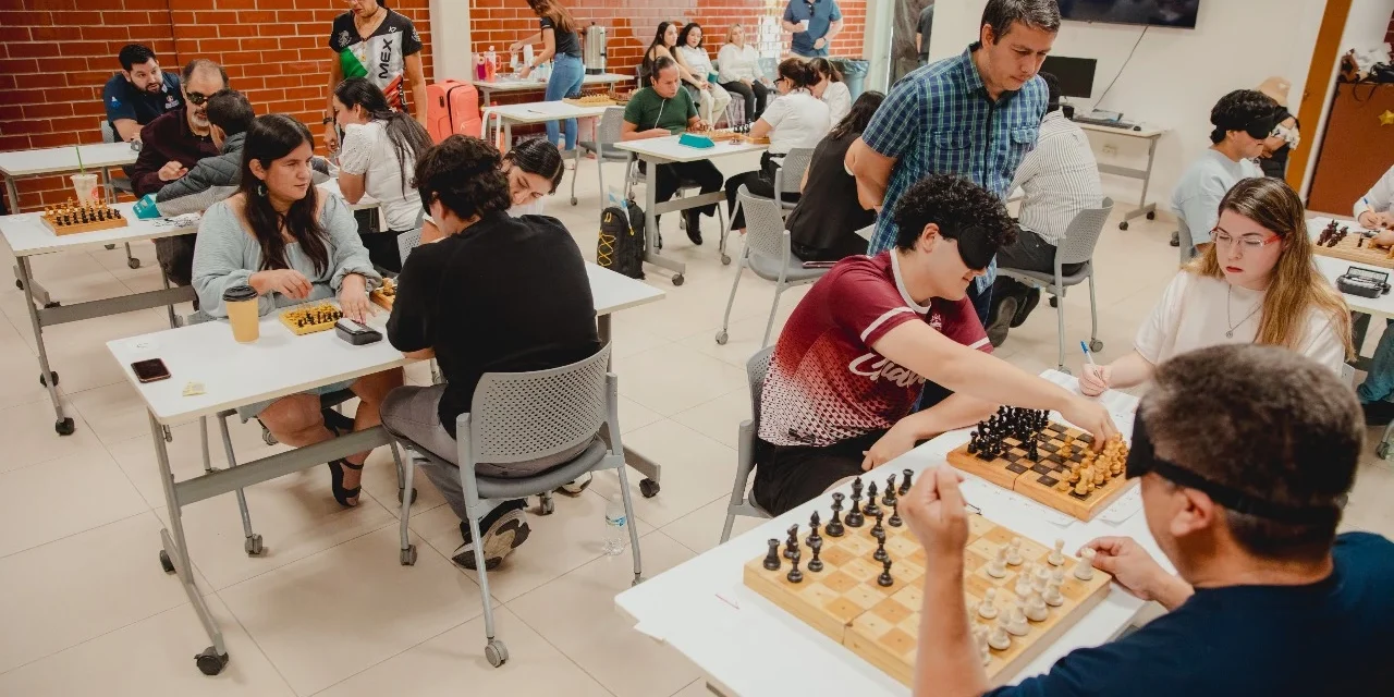 REALIZA DIF SINALOA EL PRIMER TORNEO NACIONAL DE AJEDREZ PARA PERSONAS CIEGAS