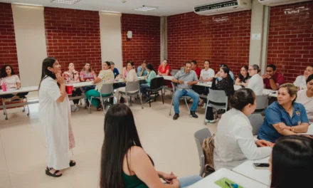 POR UNA SOCIEDAD QUE RESPETA Y ESCUCHA: DIF SINALOA IMPULSA TALLERES DE INCLUSIÓN EN EL DÍA DE LA SORDOCEGUERA