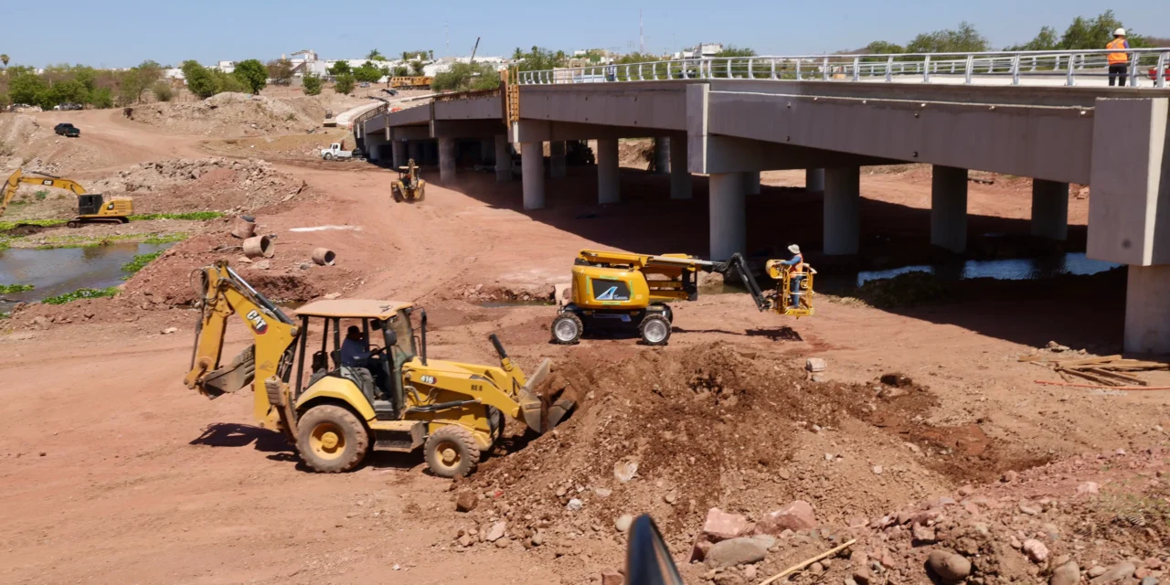 EL PUENTE SANTA FE SERÁ CIRCUITO FACILITADOR Y DESCONGESTIONADOR DE TRÁFICO, SEÑALA ROCHA, AL SUPERVISAR AVANCES DE OBRA