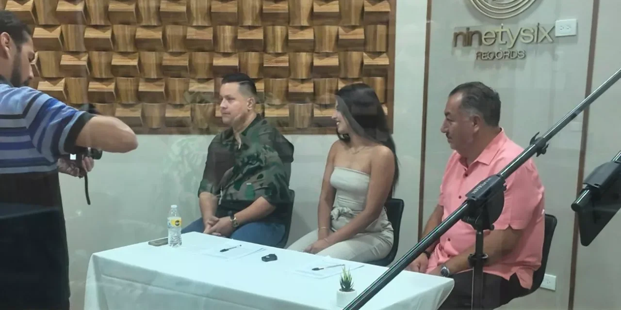 FIRMA RUBY STEPHANIA CON NINETYSIX RECORDS