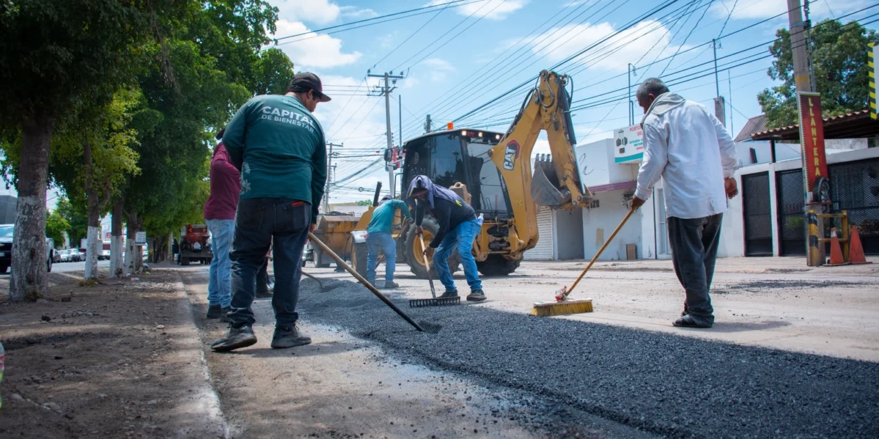 FORTALECE AYUNTAMIENTO INFRAESTRUCTURA VIAL CON ACCIONES EN CALLES Y AVENIDAS
