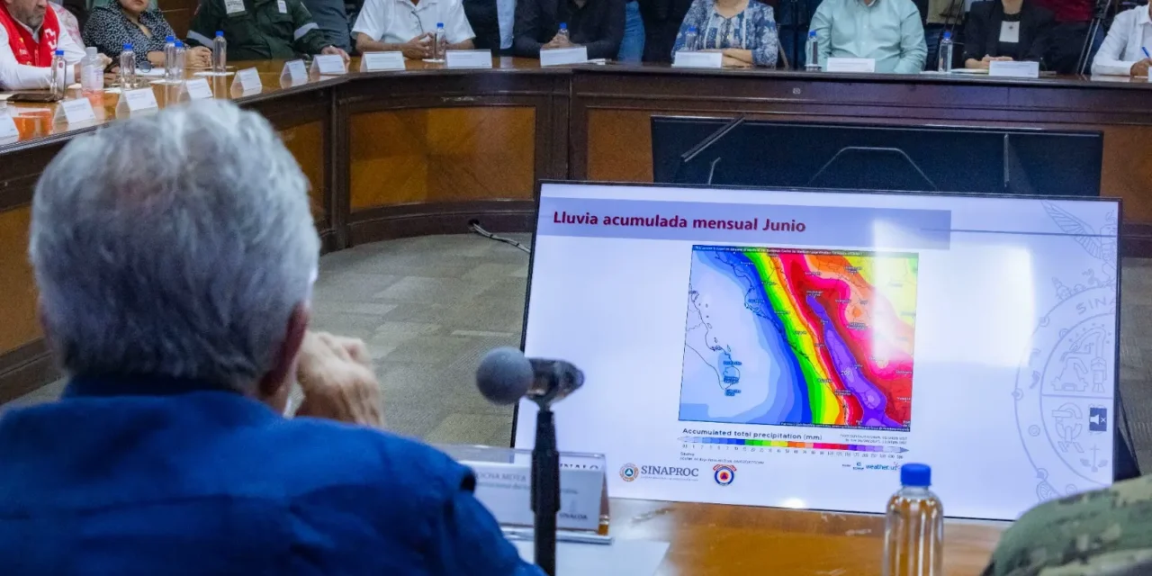 INSTALA GOBERNADOR ROCHA CONSEJO ESTATAL DE PROTECCIÓN CIVIL Y SE DECLARA, A PARTIR DE HOY, EN SESIÓN PERMANENTE