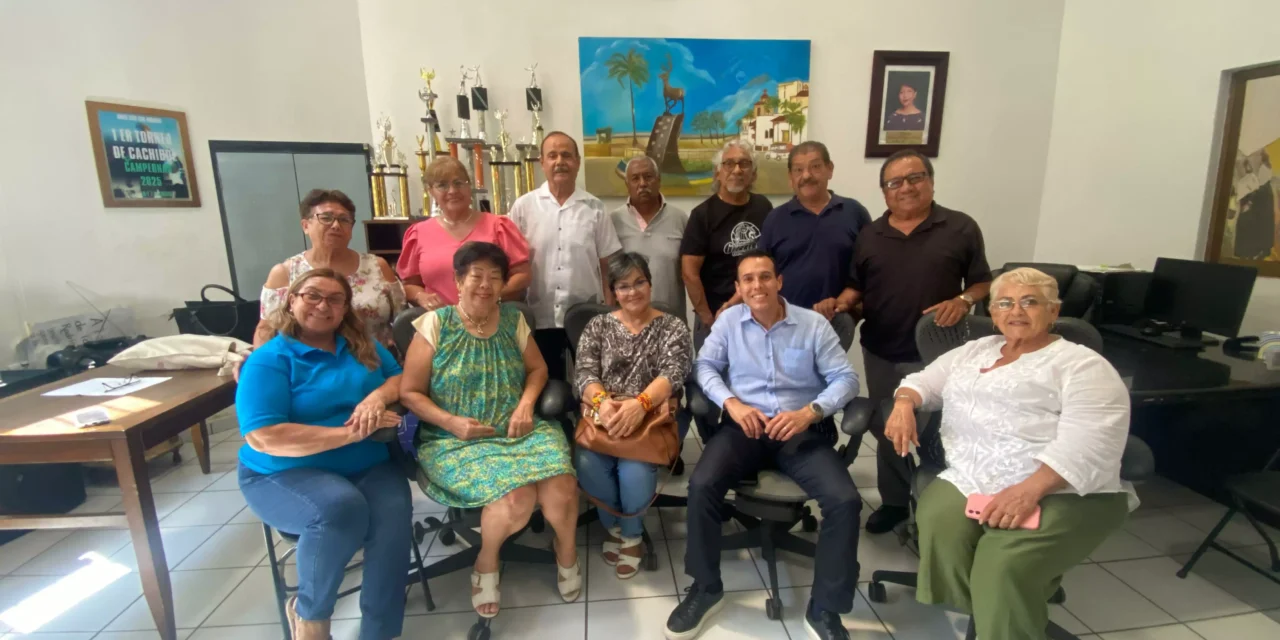ATIENDE JESÚS IBARRA SECTOR EMPRESARIAL EN MAZATLÁN